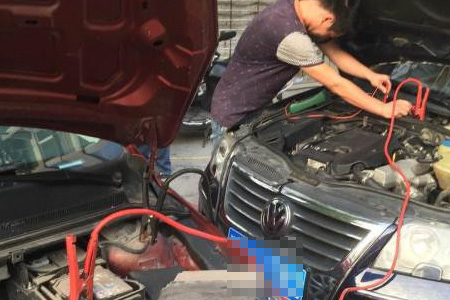 江西袁州附近24小时小时道路救援拖车 搭电救援 汽车维修|拖车服务